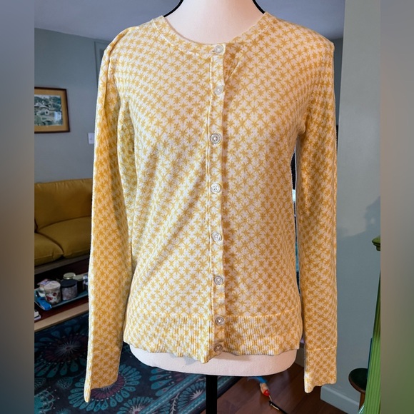 Merona size M gold stars on white button down grammiecore cardigan sweater. - Picture 1 of 7